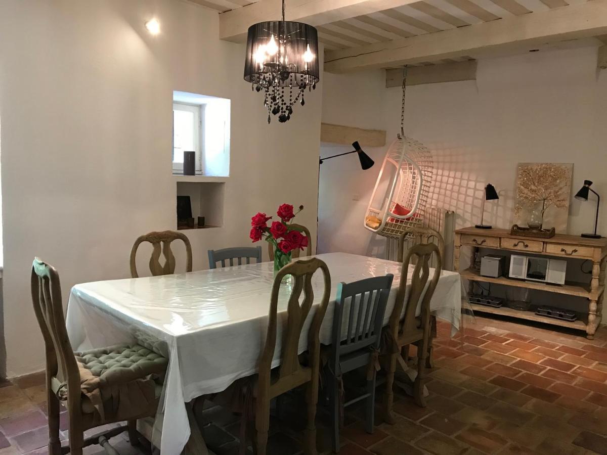 Le Mas Jasmins Bed and Breakfast Ménerbes Εξωτερικό φωτογραφία